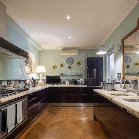 Apartmán Serragli Grand Palace